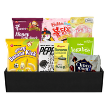 Korean Snack Box Variety Pack – 8 items - K-POP Favourites Treat Set with Ramen, Pepero, Banana Milk Drink, Sweet & Savory Snacks Gift Box